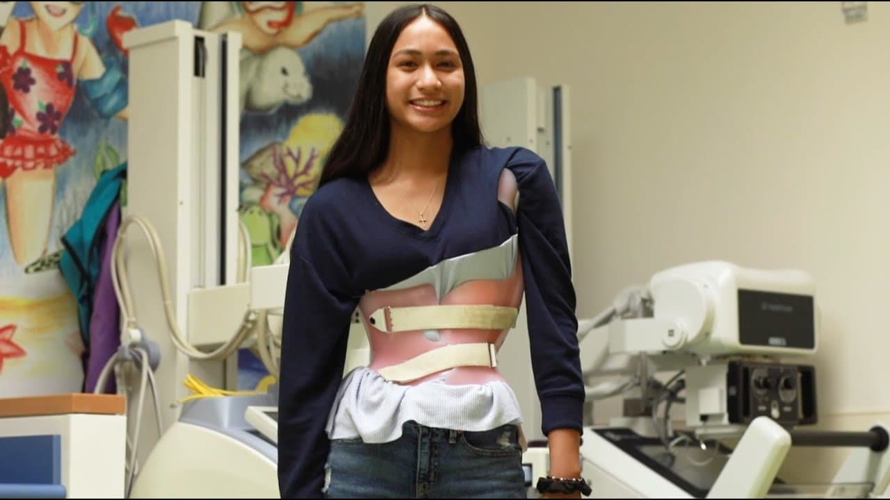 Teen with Scoliosis Aspires to Inspire Others